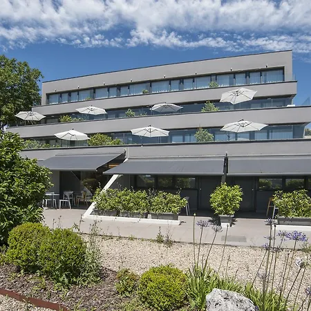 Feelfree Basoa 4* San Sebastián