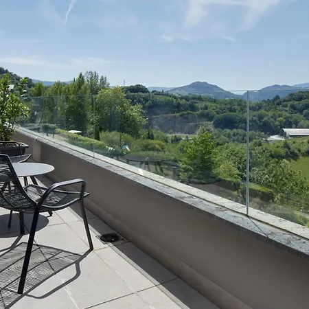 Apartmanhotel Feelfree Basoa 4*