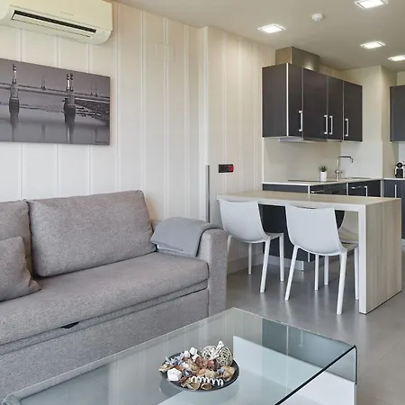 Apartmanhotel Feelfree Basoa 4*