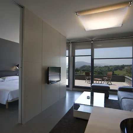 Feelfree Basoa 4* San Sebastian