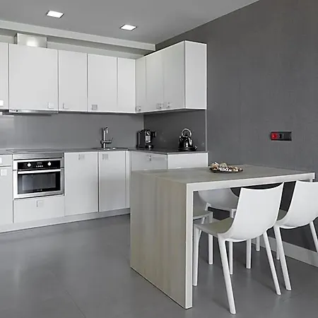 Aparthotel Feelfree Basoa San Sebastian