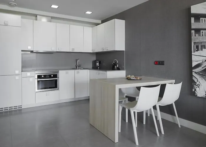 Feelfree Basoa Aparthotel 4*