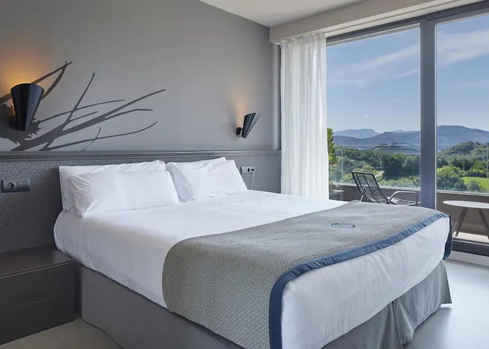 Feelfree Basoa Aparthotel San Sebastian