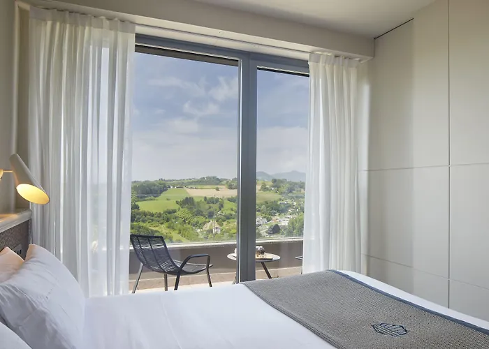 Feelfree Basoa Aparthotel