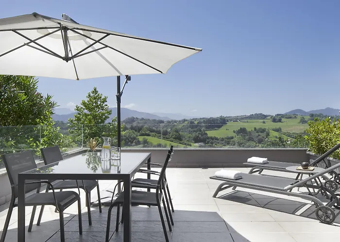 Апарт-готель Feelfree Basoa