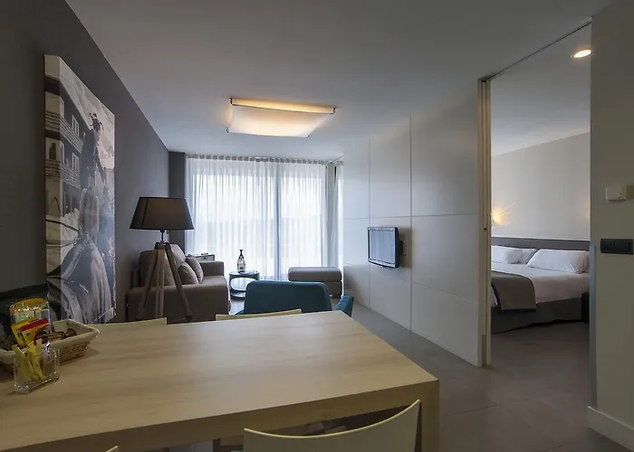 Feelfree Basoa Aparthotel